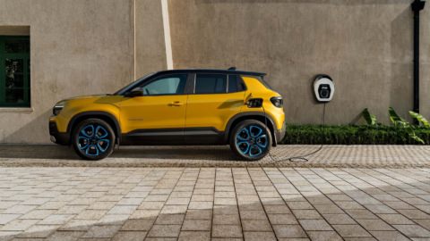Les ventes Jeep en hausse de 47% en juin 2023 - Stellantis